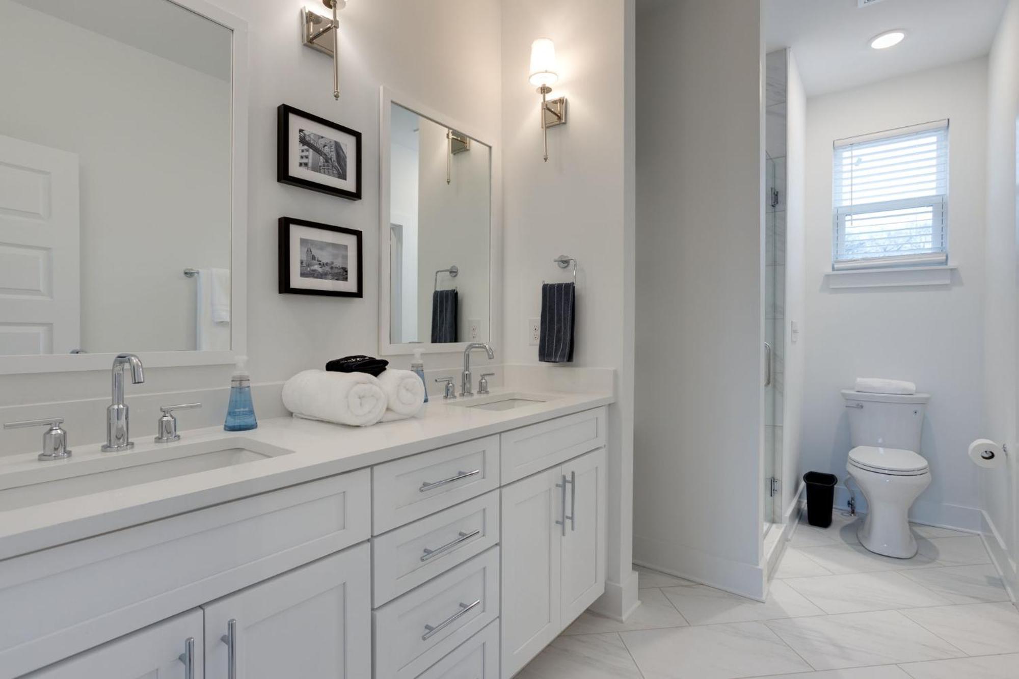 Modern Townhome, 10Min To Downtown! 8Min To Grand Ole Opry! Sleeps 8! ナッシュビル エクステリア 写真
